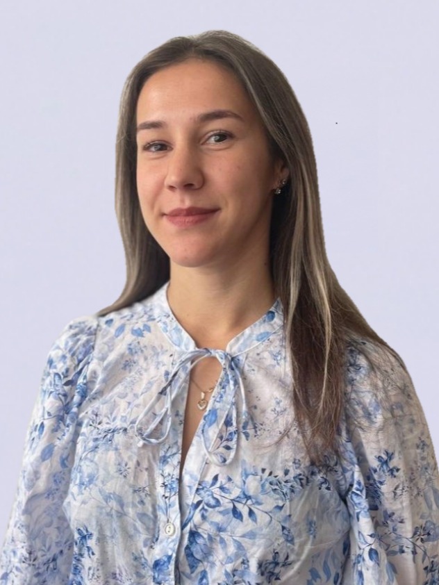 Эсальник Елизавета Кирилловна.